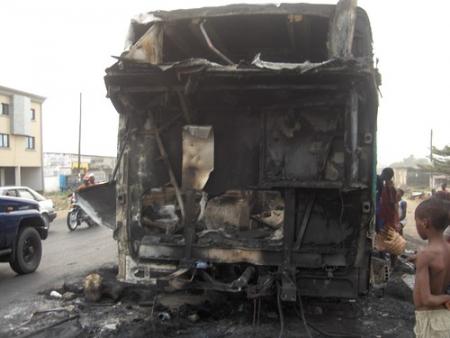 v�hicules incendi�es